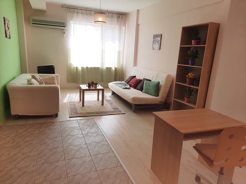 Bucurestii Noi, complex Triumf, Straulesti, 2 camere, parcare